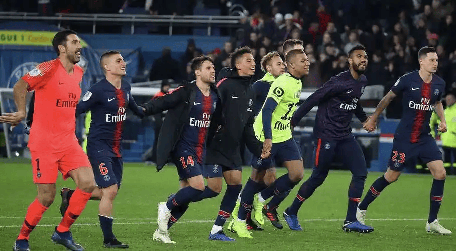 巴黎联手迎来关键战，要争夺榜首宝座(巴黎联手迎来关键战,要争夺榜首宝座吗)