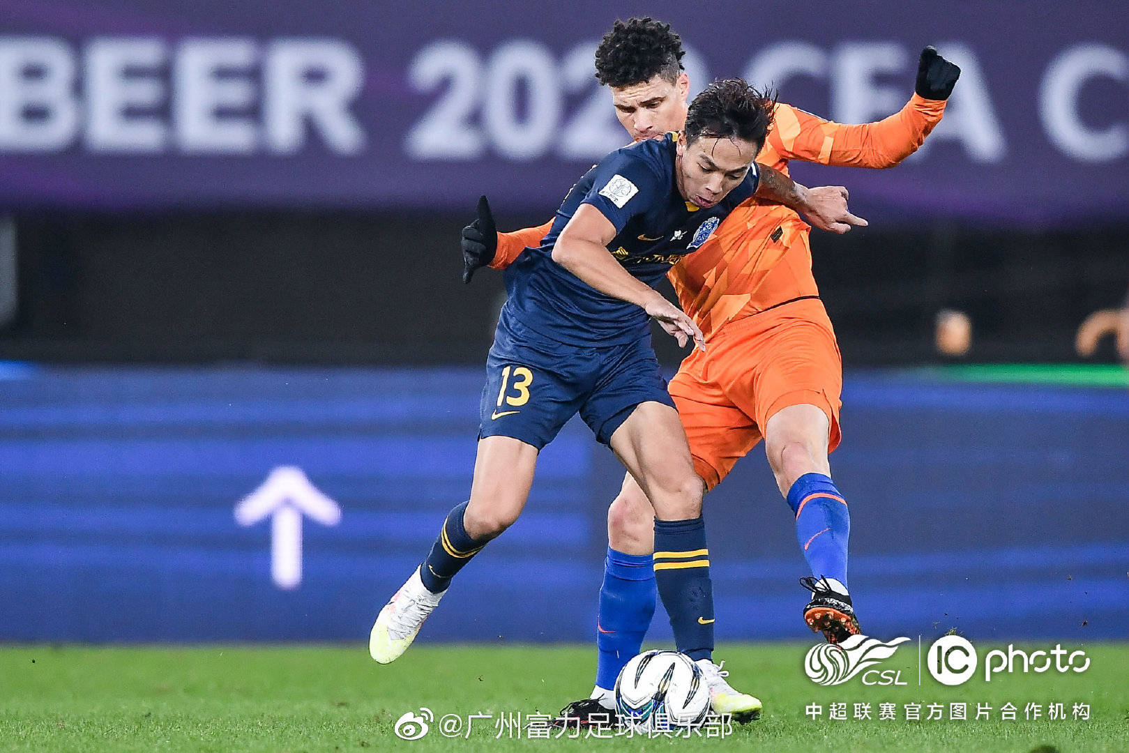 包含广州富力大胜山东鲁能，取得联赛三连胜的词条