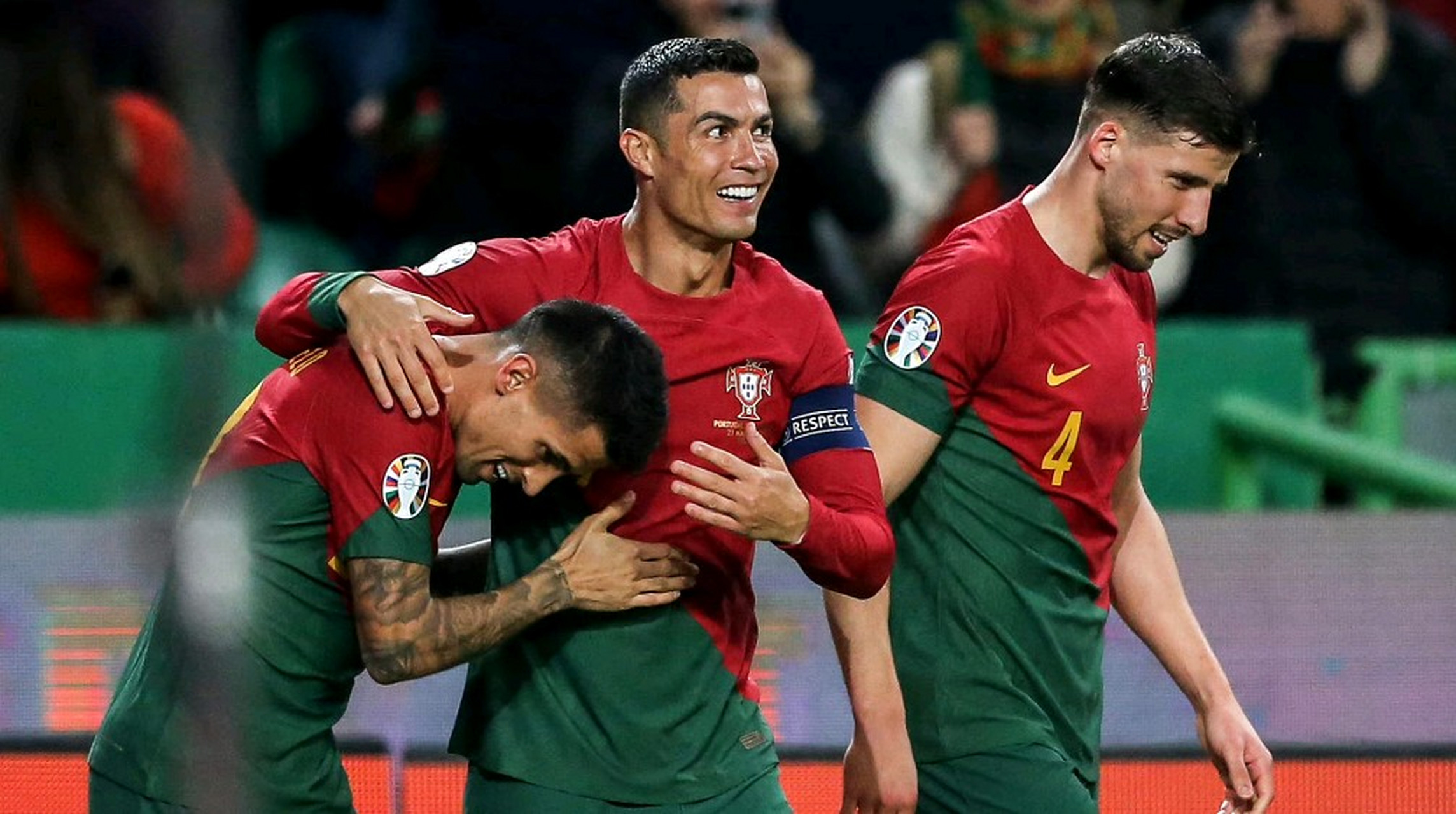 备战盛事，欧洲球队气势如虹的简单介绍