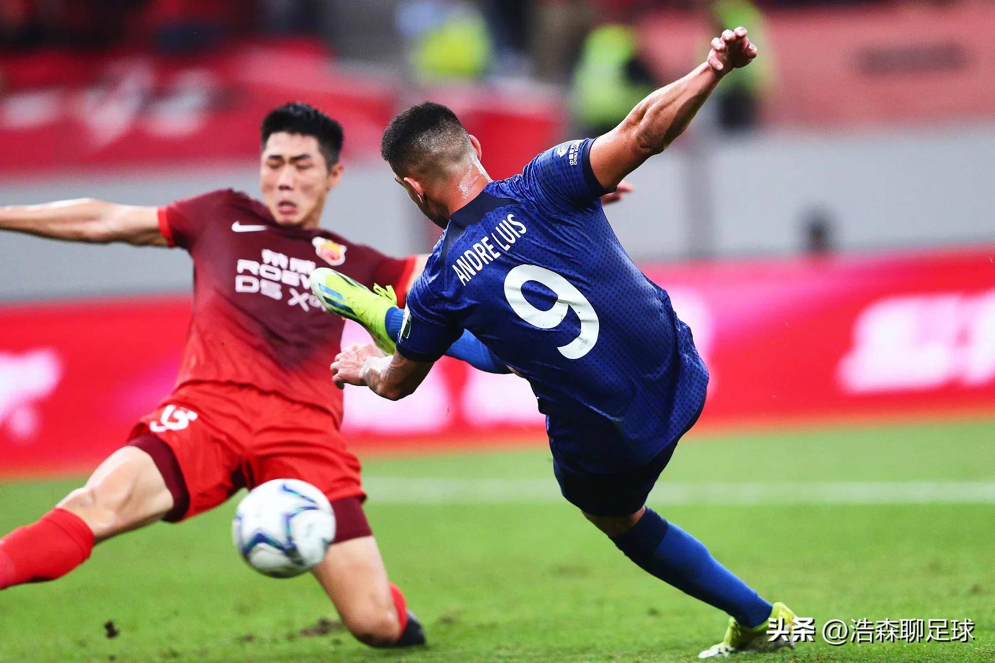 上海申花遭遇惨败,球队表现受到质疑了吗