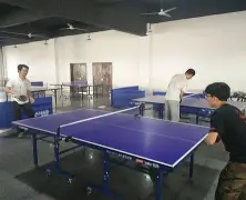 双方势均力敌，比赛胜负难以预料(双方势均力敌的感情才能长久)